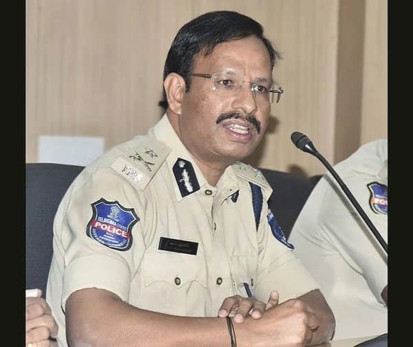 అనధికార కళాశాలల పట్ల అప్రమత్తంగా ఉండండి - Udayam Digital