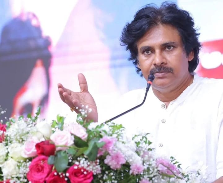 నవరాత్రి నియమాలతో నాన్‌వెజ్‌కు దూరం: పవన్‌ కల్యాణ్‌
