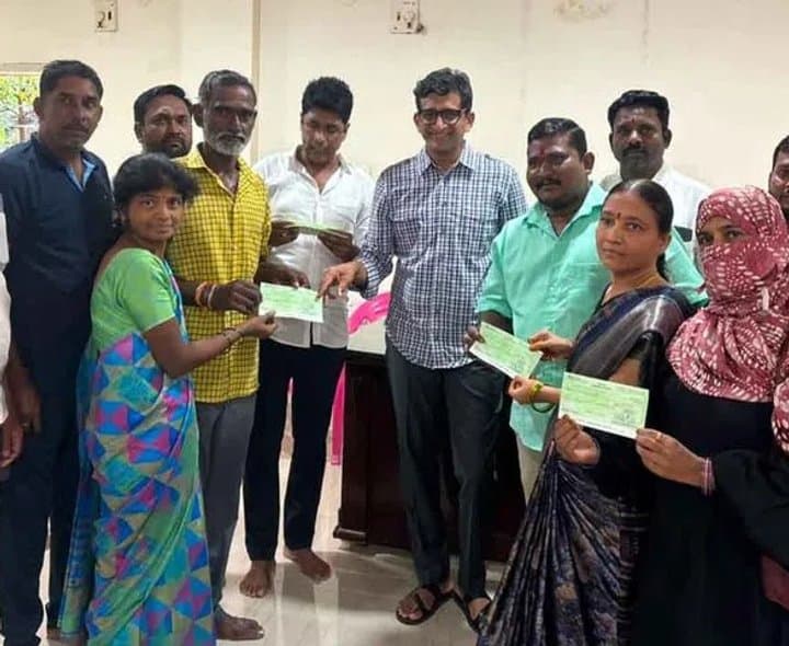 కల్యాణలక్ష్మిపై సంజయ్ విమర్శలు