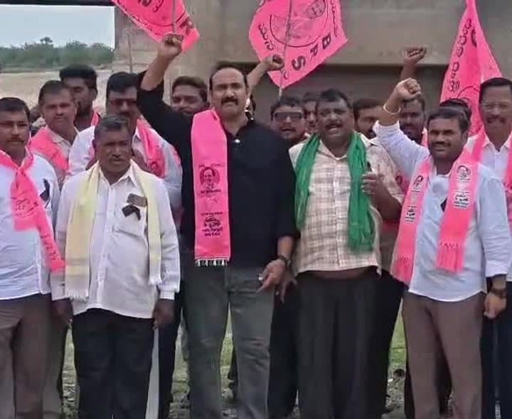 సాగర్ నీటి కోసం మాజీ ఎమ్మల్యే డిమాండ్