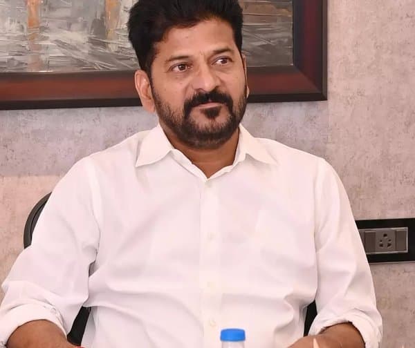 గద్వాలలో సీఎం రేవంత్ పర్యటన - Udayam Digital