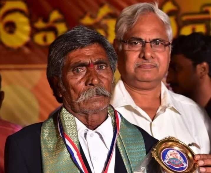 అయిజ బుర్రకథ కళాకారుడు కన్నుమూత - Udayam