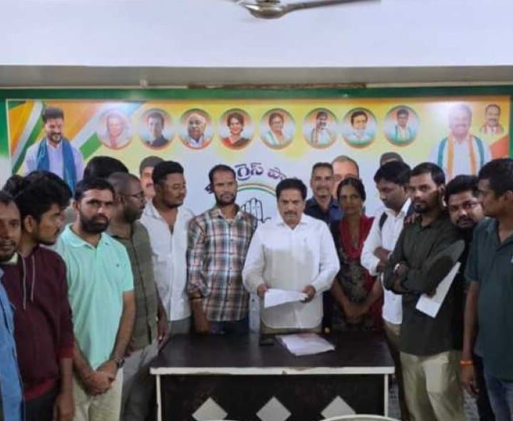 వయోపరిమితి మినహాయింపుపై ఎమ్మెల్యేకు నిరుద్యోగుల వినతి