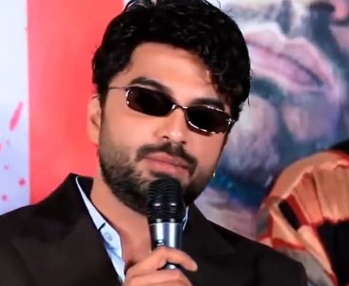 ‘కల్ట్’ సినిమాకు వీక్‌ హార్టెడ్‌ వాళ్లు దూరంగా ఉండండి: విశ్వక్‌ సేన్‌