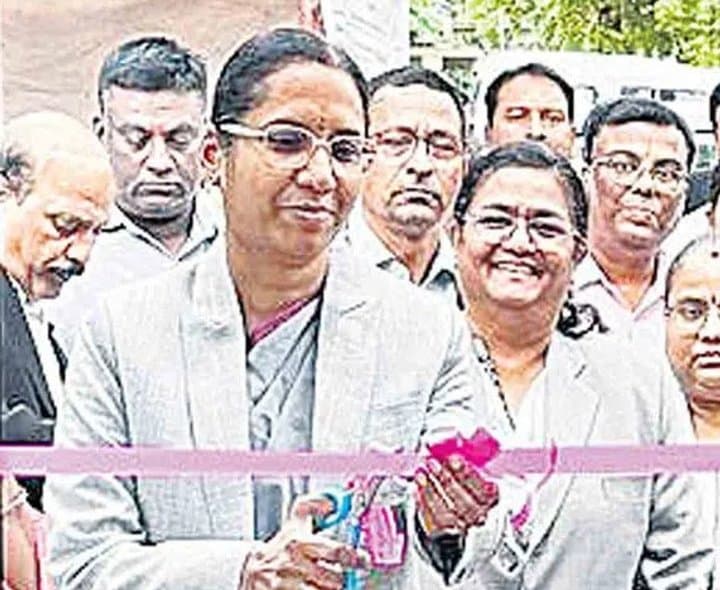జిల్లా కోర్టులో కామన్‌ సర్వీస్‌ కేంద్రం - Udayam Digital