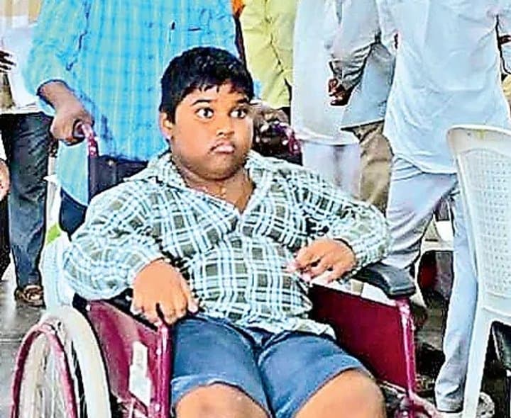 11 ఏళ్ల పవన్‌కు రూ.26 కోట్ల వైద్యం