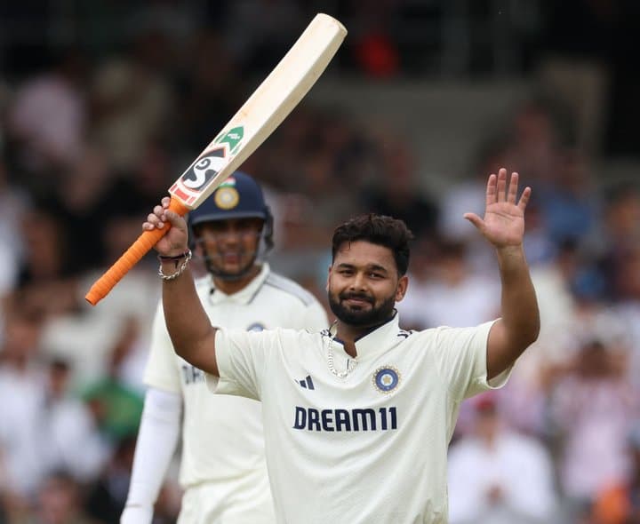 ధోనీని దాటేసిన పంత్‌