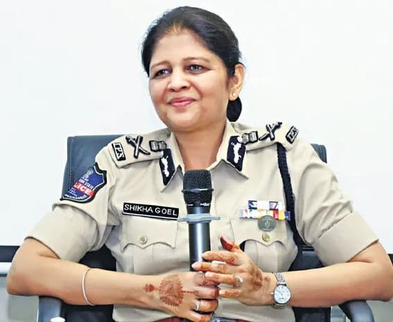 మానవ నమ్మకమే సైబర్ నేరగాళ్లకు ఆయుధం