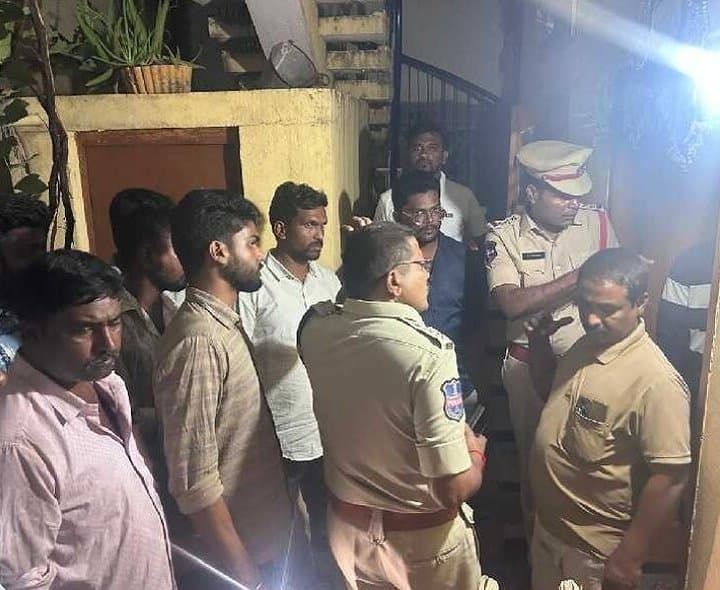 రెండు గంటల్లో నిందితుడి అరెస్ట్