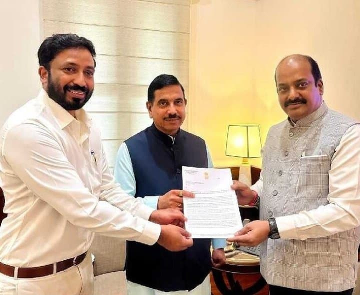 ప్రతి జిల్లాలో నవోదయ విద్యాలయాలు ఏర్పాటు చేయాలి