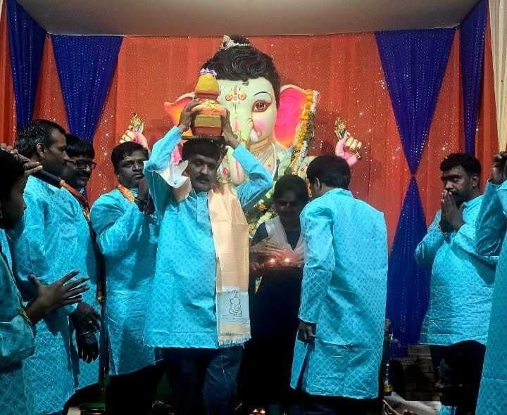 మెదక్‌లో రూ.16 వేలకు గణేశ్‌ లడ్డూ - Udayam
