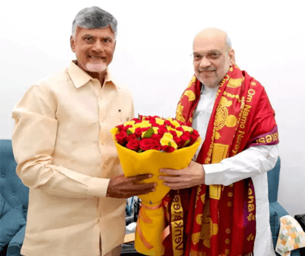అమిత్‌ షాతో సీఎం చంద్రబాబు భేటీ: పెండింగ్ అంశాలపై చర్చ!