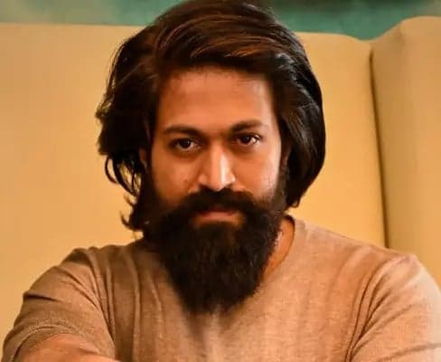 భారీ బడ్జెట్‌ చిత్రాలపై దృష్టి ఎందుకో చెప్పిన యశ్‌