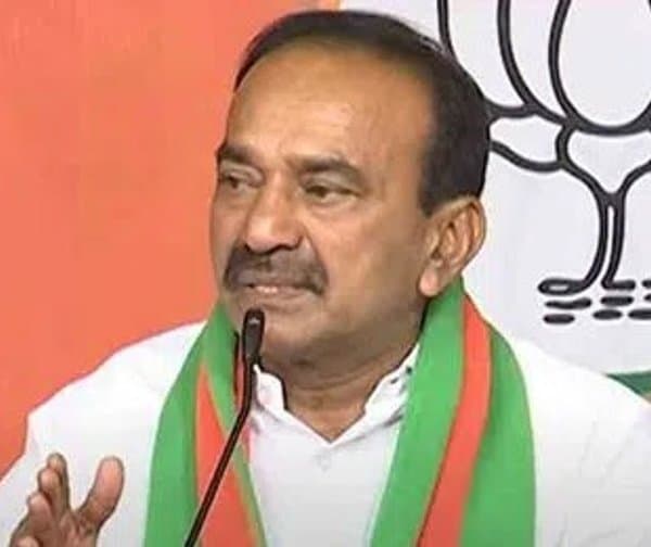 ఎవరో స్క్రిప్ట్ రాసిస్తే మాట్లాడే వ్యక్తిని కాదు: ఈటల రాజేందర్