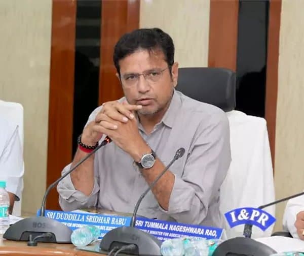 బీఆర్‌ఎస్ విమర్శలకు మంత్రి శ్రీధర్‌బాబు కౌంటర్