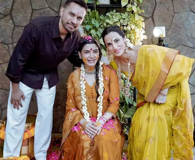 సమంతకు ఘనంగా సీమంతం వేడుక