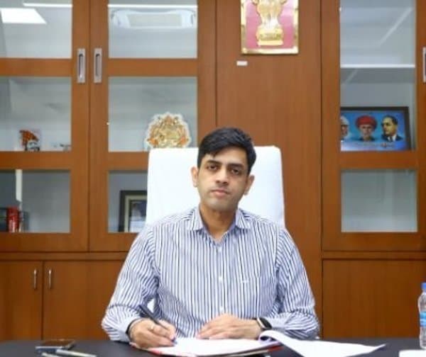 ఆయిల్ పామ్ సాగుపై కలెక్టర్ ప్రత్యేక దృష్టి - Udayam Digital