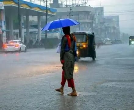 ఏపీలో పలు జిల్లాలకు వర్ష సూచన