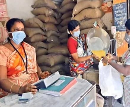 రేషన్ కార్డులపై కేంద్రం కీలక నిర్ణయం