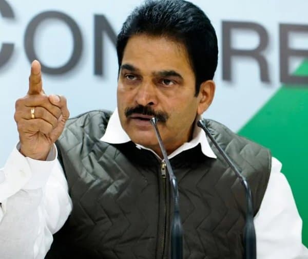 ఆలయ విరాళాల అక్రమాలపై ఏఐసీసీ డిమాండ్