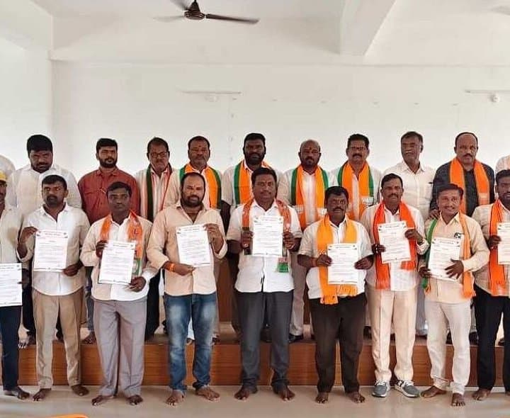 ఓబీసీ మోర్చా కమిటీ ప్రకటంచిన బీజేపీ