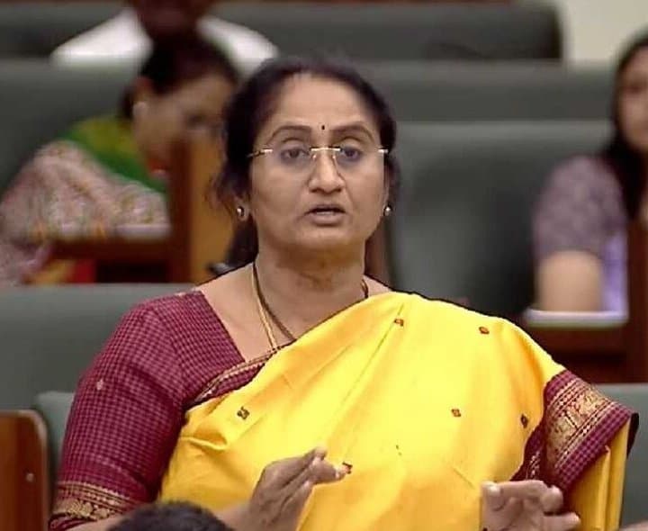 బీసీ రిజర్వేషన్ల బిల్లును రూపొందించాం: సవిత