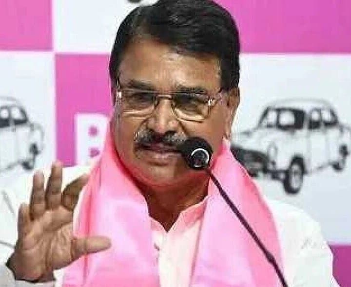పత్రిక రాతలపై నిరంజన్ రెడ్డి తీవ్ర ఆగ్రహం