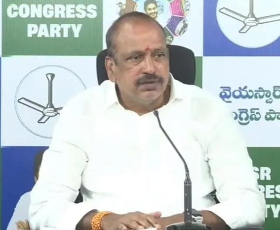 అభ్యర్థుల కేసుల వివరాలివ్వాలి.. ఎన్నికల సంఘానికి వైఎస్సార్‌సీపీ లేఖ