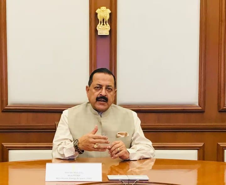 పేపర్ లీక్‌ల అరికట్టేందుకే చట్టం: జితేంద్ర సింగ్