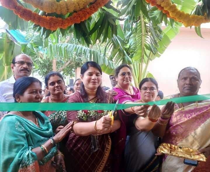 నంద్యాలలో నూతన జెడ్పీ కార్యాలయం ప్రారంభం - Udayam