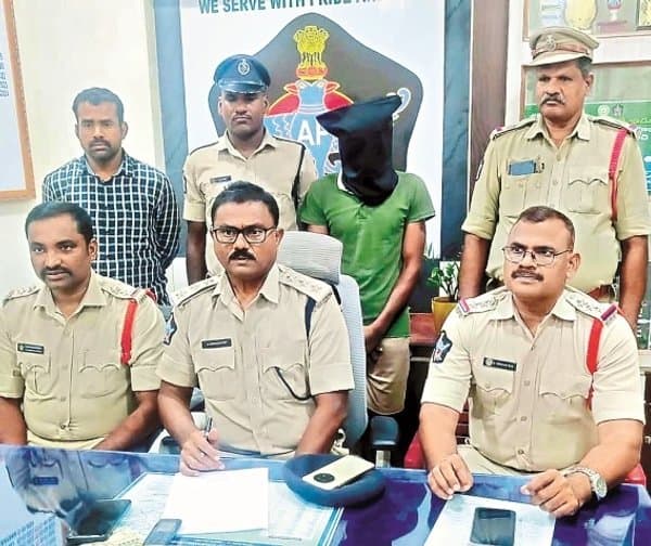 హత్య కేసు ఛేదించిన పోలీసులు
