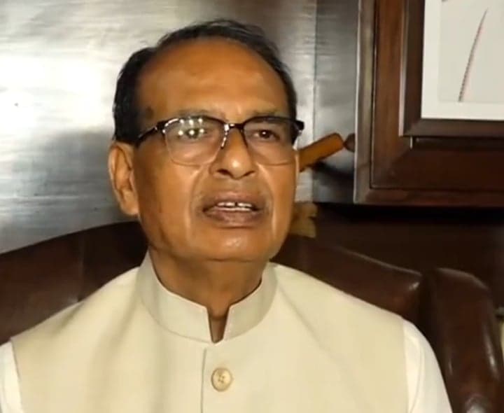 మోదీను చూసి కాంగ్రెస్‌ అసహనానికి గురవుతోంది: శివరాజ్‌
