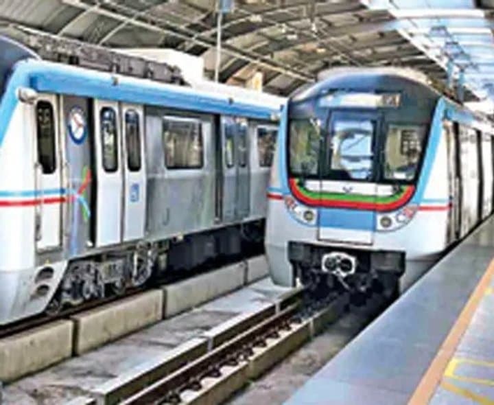 మెట్రో కోచ్‌ల కొనుగోలుపై కసరత్తు