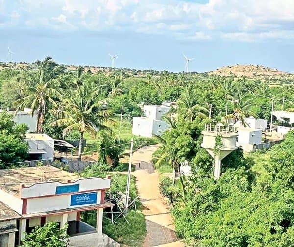 యర్రబండ ఉద్యోగాల స్ఫూర్తి