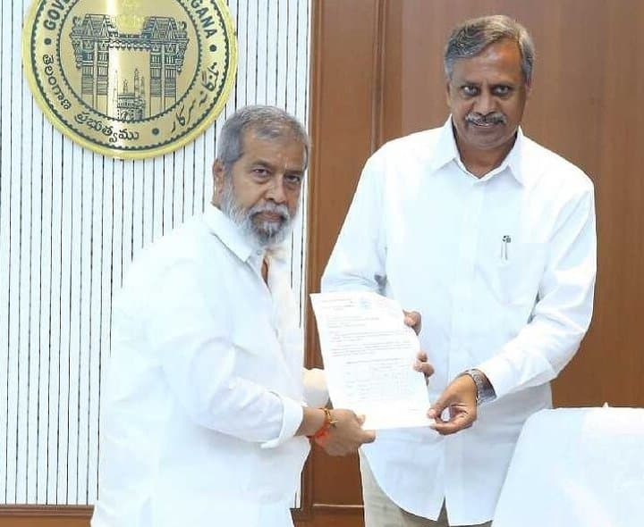 ఉమ్మడి వరంగల్ వైద్య రంగంపై మంత్రి సమీక్ష