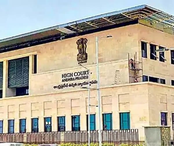 సీఐ విచారణకు హైకోర్టు ఓకే