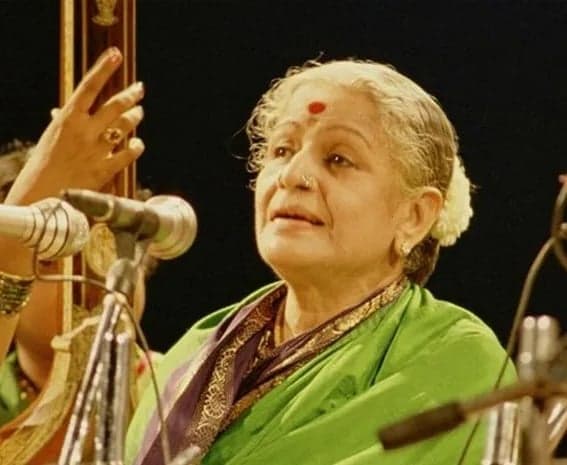 ఎంఎస్‌ సుబ్బులక్ష్మి బయోపిక్‌లో రష్మిక - Udayam