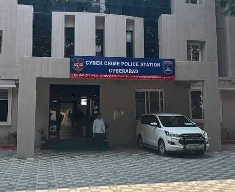 బ్యాంకు ఖాతా నుంచి రూ.6.51 లక్షలు మాయం - Udayam