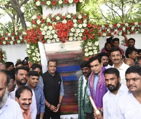 రూ.76 కోట్లతో రైల్వే ఫ్లైఓవర్‌.. మంత్రి కోమటిరెడ్డి శంకుస్థాపన