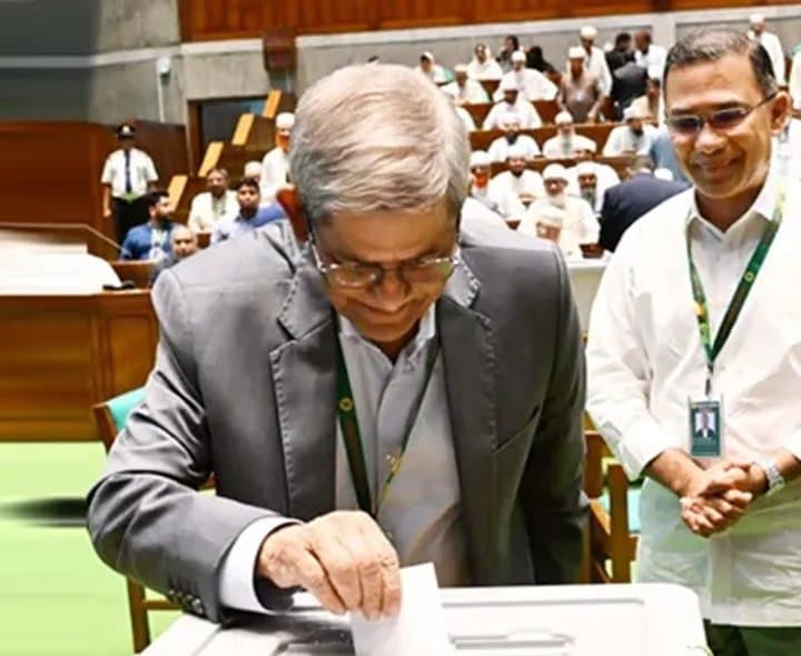 బంగ్లా అధ్యక్షుడిగా ఫఖ్రూల్‌