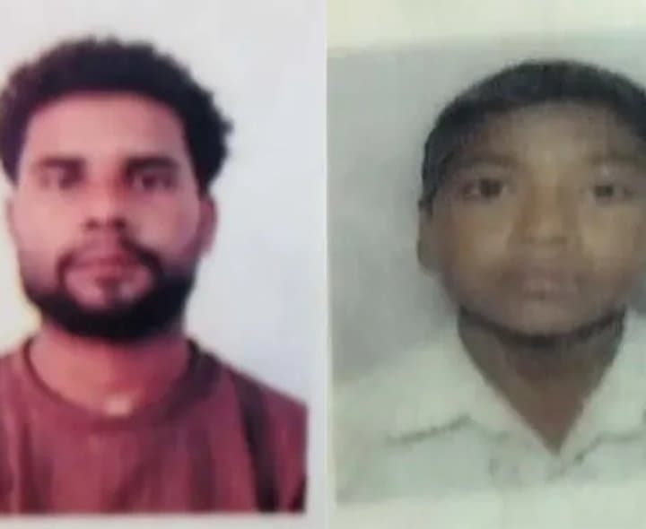 లారీని ఢీకొట్టిన వ్యాన్: ఇద్దరు మృతి