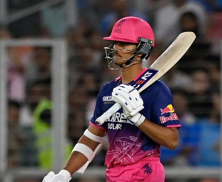 జైస్వాల్ రాజస్ధాన్ తోనే