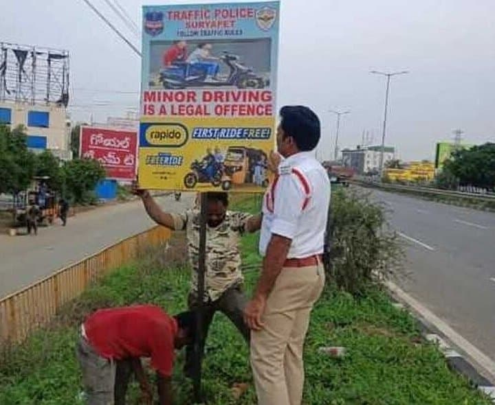 ప్రమాదాల నివారణకు హెచ్చరిక బోర్డులు