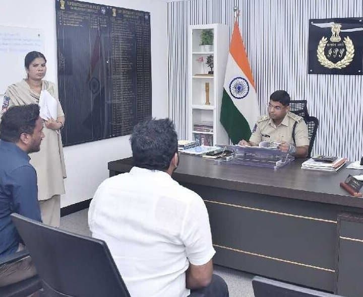 సంగారెడ్డి ఎస్పీ ప్రజావాణికి ఫిర్యాదుల వెల్లువ