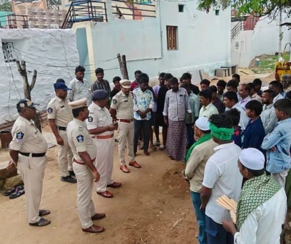 మొహర్రం వేడుకలపై డిఎస్పీ సూచనలు - Udayam Digital