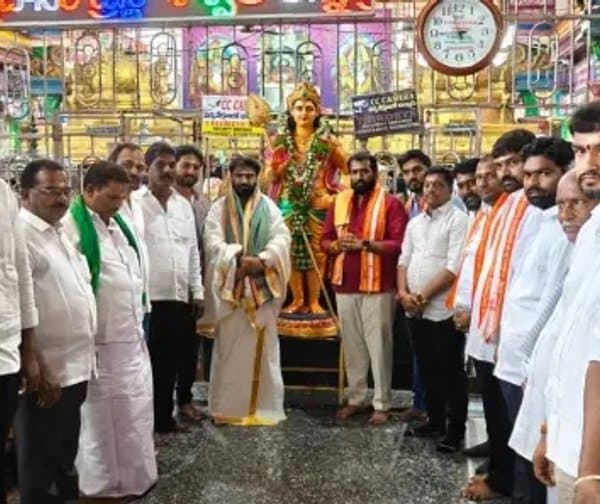 స్వామివారిని దర్శించుకున్న శాప్ ఛైర్మన్ రవి నాయుడు