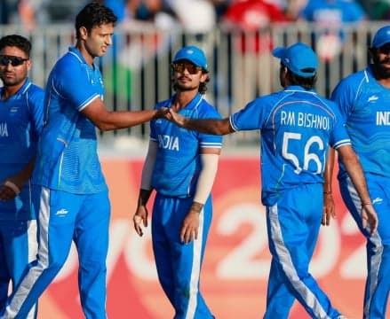 టాస్‌ గెలిచి భారత్‌పై విండీస్‌ బౌలింగ్‌