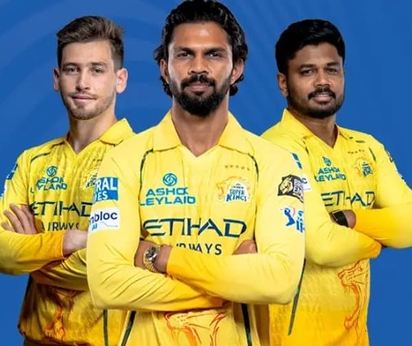 ప్లేఆఫ్స్ చేరాలంటే సీఎస్‌కేకు మూడు విజయాలు తప్పనిసరి