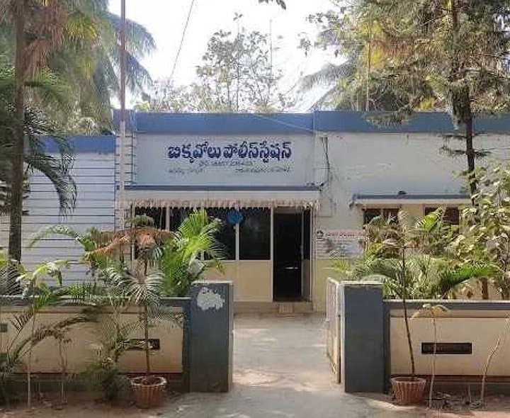 హెడ్‌కానిస్టేబుల్ పేరుతో మోసానికి యత్నం
