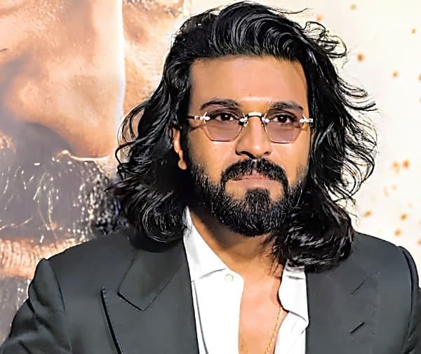 రామ్‌చరణ్ - సుకుమార్ సినిమా కొత్త లుక్‌